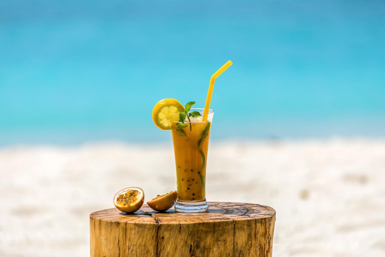 Kiha Beach Dharavandhoo Exterior photo
